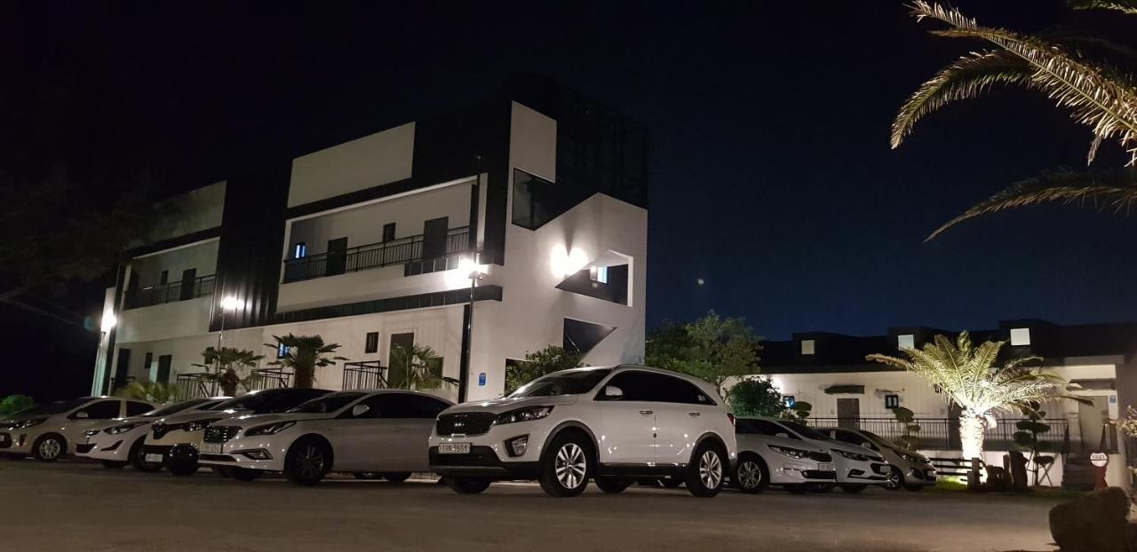 Jeju Abientot Vila Seogwipo Exterior foto